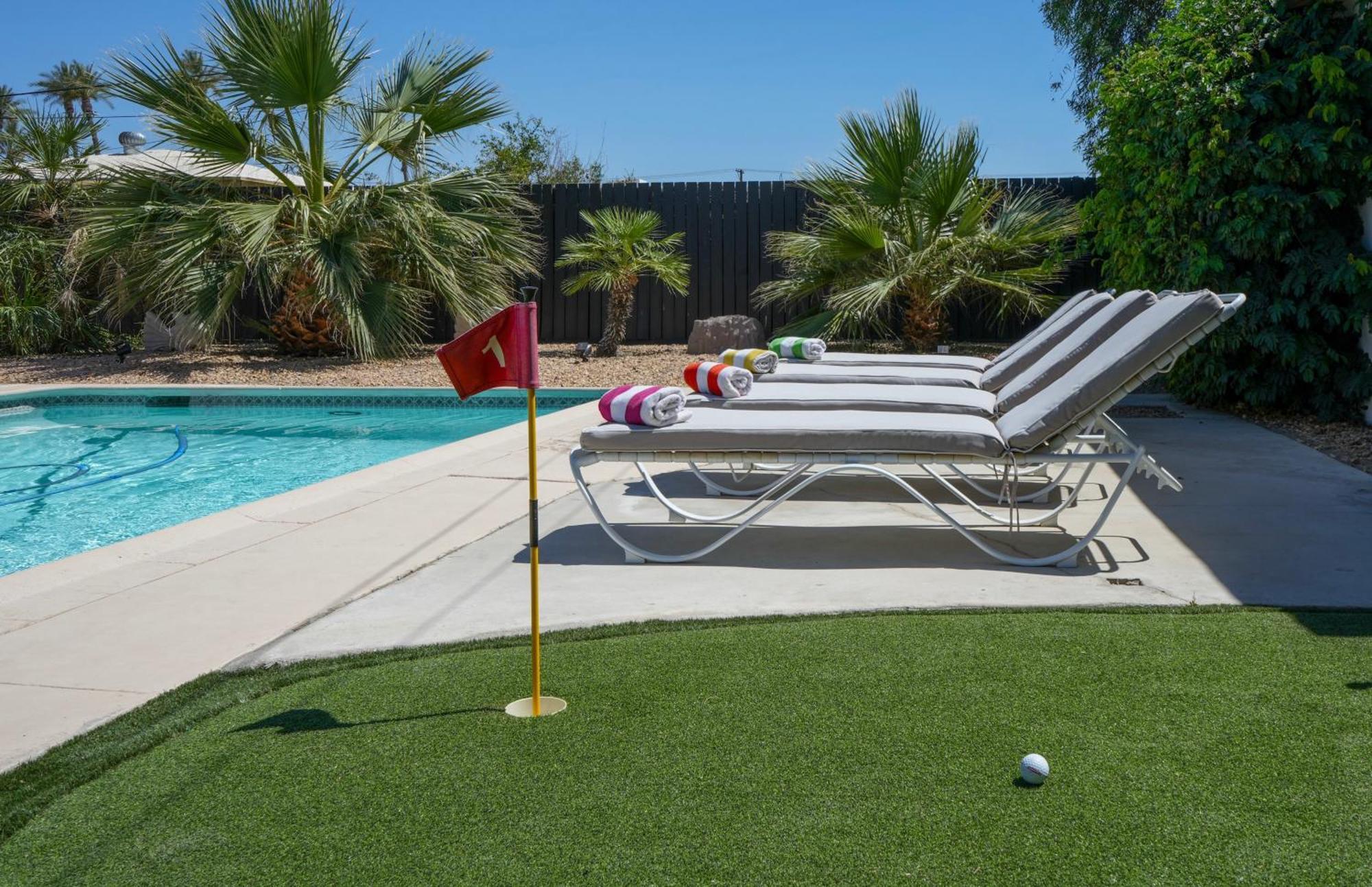 The Pink Cactus - Desert Retreat - Luxe Pool, Golf & Game Room Indio Zewnętrze zdjęcie