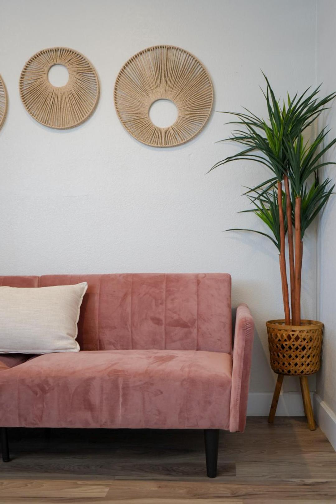 The Pink Cactus - Desert Retreat - Luxe Pool, Golf & Game Room Indio Zewnętrze zdjęcie